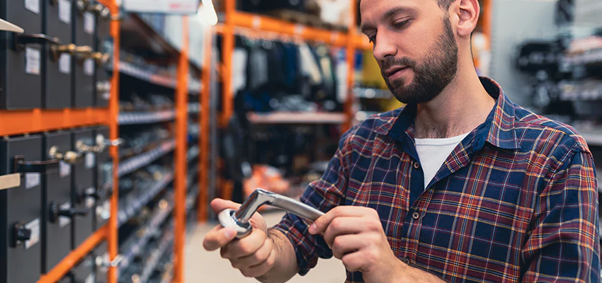 Locksmith For Retail Stores Lockout Services in Magalia, California